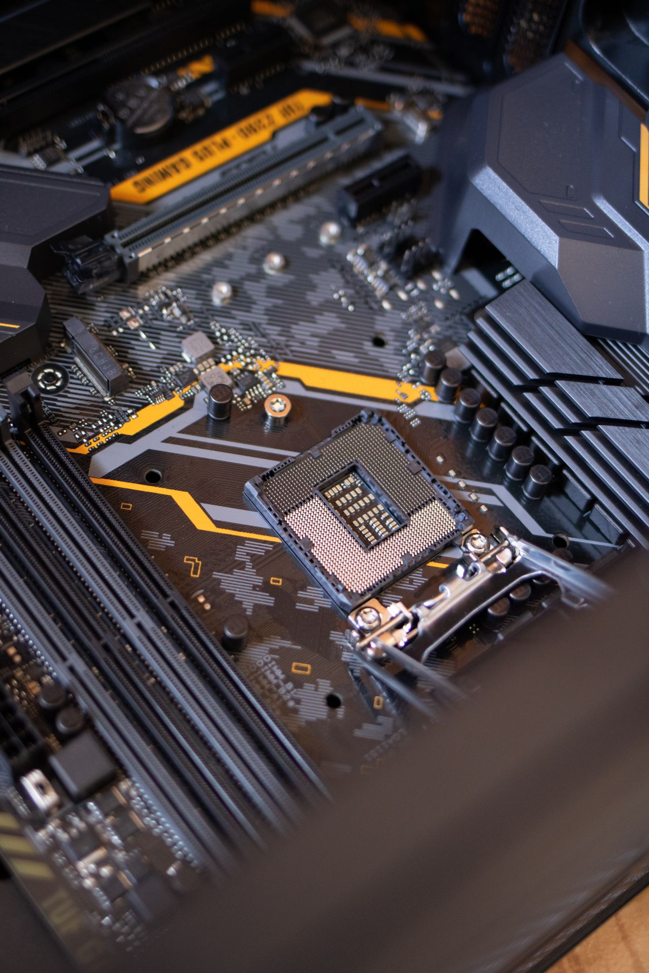 Semiconductor memory chips on a circuit board, representing SK Hynix